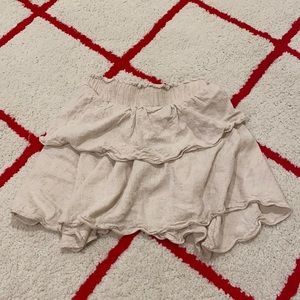 Princess Polly, Flowy skirt!